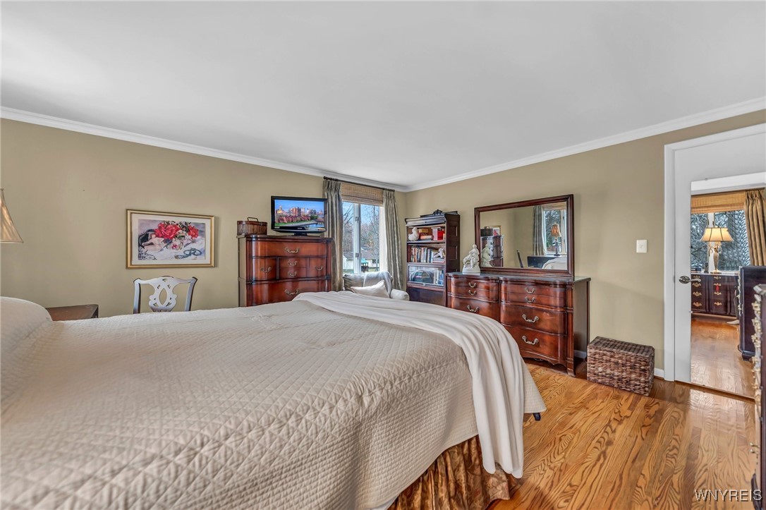 4463 Crestridge Drive, Hamburg, New York image 18