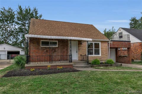 Photo of 203 Danbury Drive, Cheektowaga, NY 14225 (MLS # B1709374)