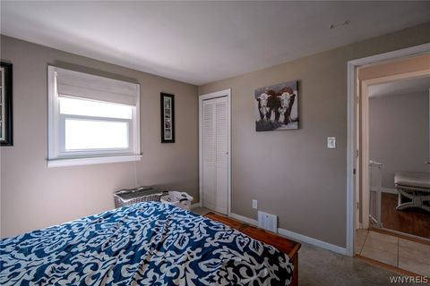 Tiny photo for 25 Mafalda Drive, Cheektowaga, NY 14215 (MLS # B1684814)