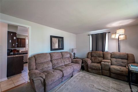 Tiny photo for 25 Mafalda Drive, Cheektowaga, NY 14215 (MLS # B1684814)