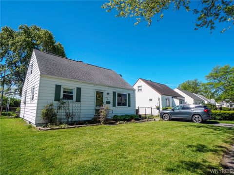Tiny photo for 25 Mafalda Drive, Cheektowaga, NY 14215 (MLS # B1684814)