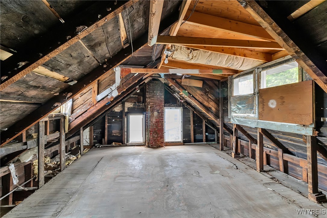 72 Mariner Street, Buffalo, New York image 22