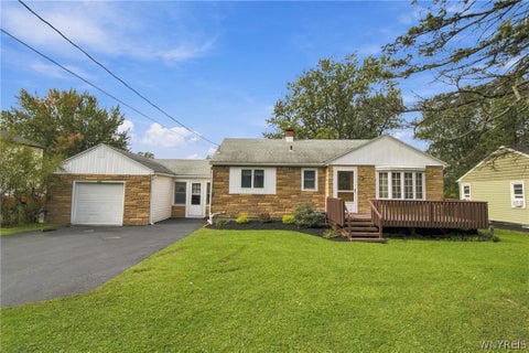 Homes For Sale - 3162 Bieler Road<br/> Orchard Park, NY 14127