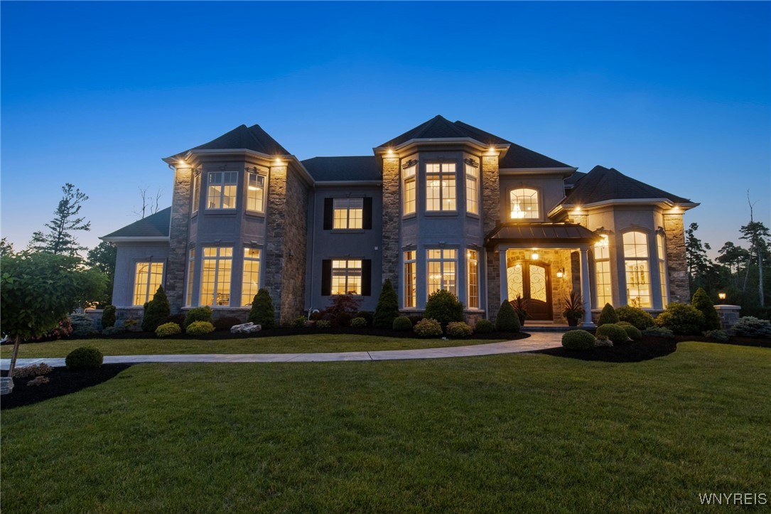 5558 Herons Glen