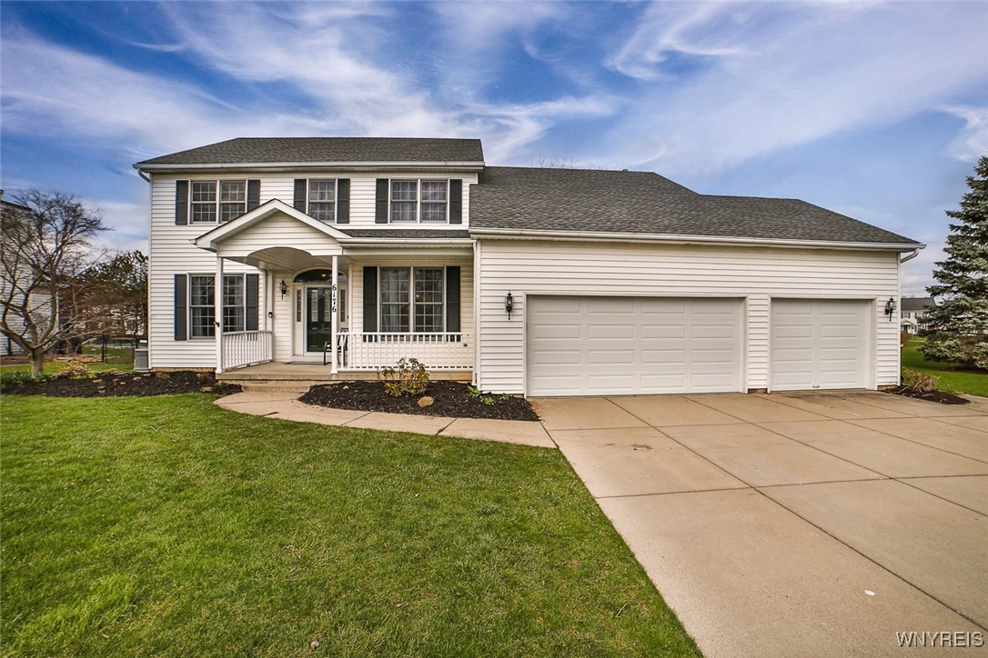 6176 Blossom Court, Clarence, New York image 1