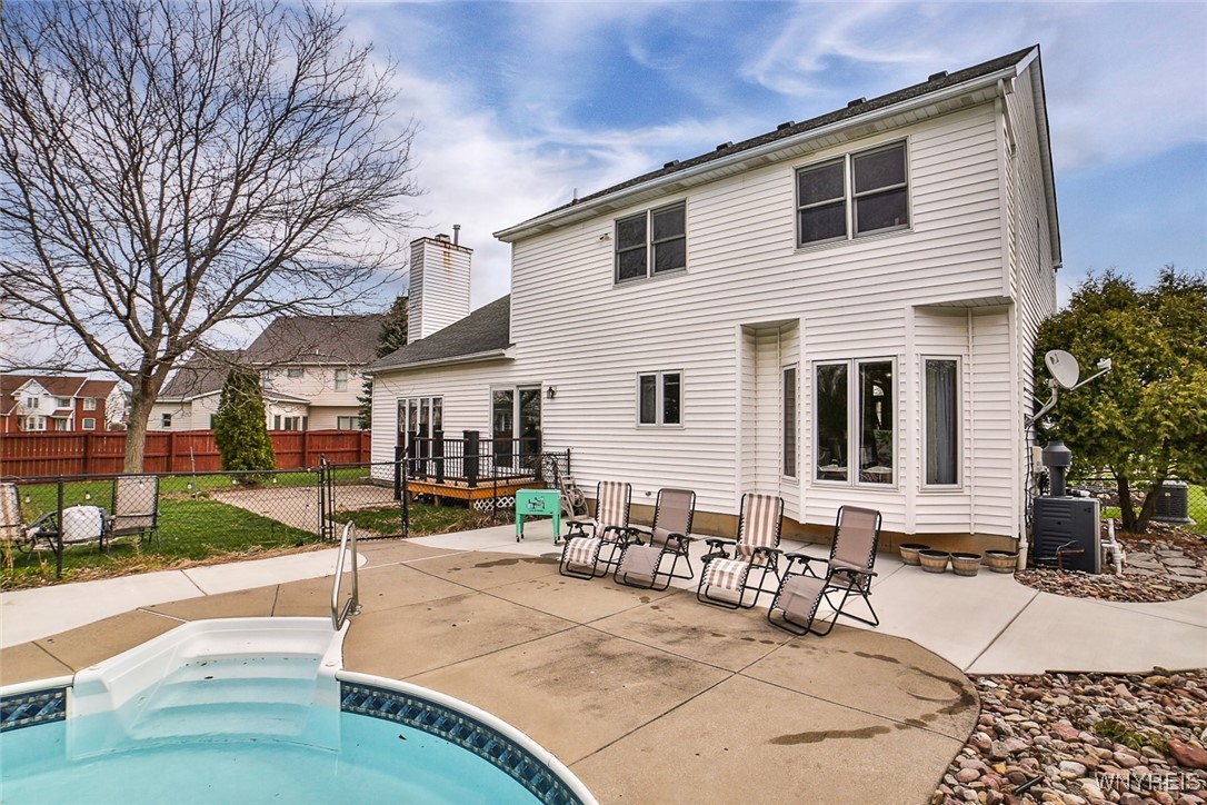 6176 Blossom Court, Clarence, New York image 11