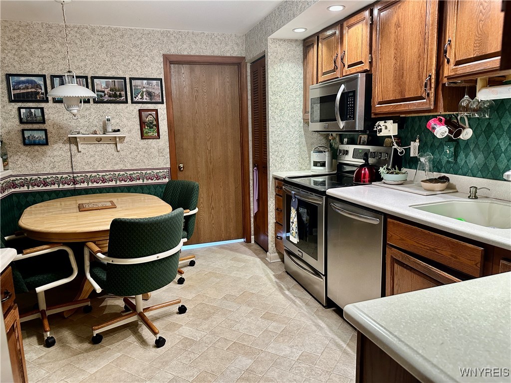 4421 Clark Street #1C, Hamburg, New York image 3
