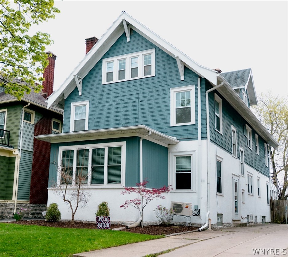 442 Huntington Avenue