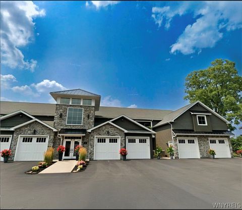 Photo of 20 Tuscarora Street #3, Lewiston, NY 14092 (MLS # B1667467)