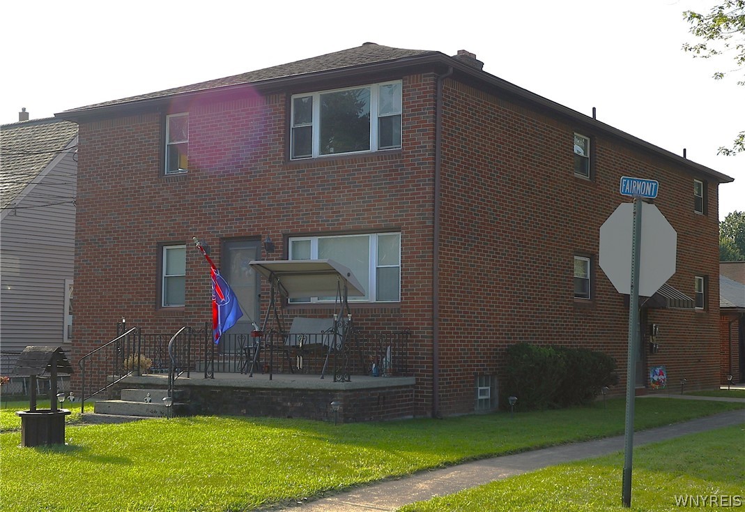 Photo 1 of 5 — 105 Fernald Avenue, West Seneca, NY 14218