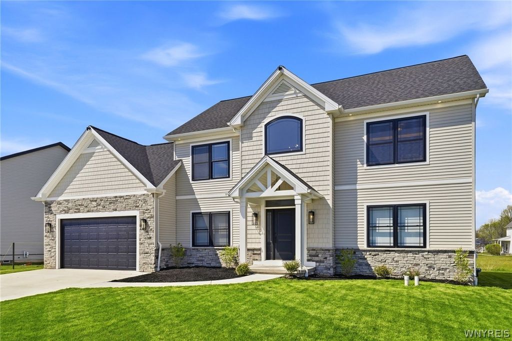 Photo of 60 Streamsong Court, Amherst, NY 14051 (MLS # B1680469)