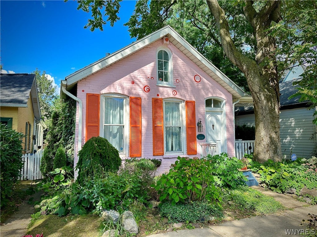 375 Summer Street