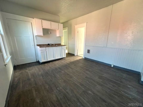 Tiny photo for 39 Frankfort Avenue, Buffalo, NY 14211 (MLS # B1701180)