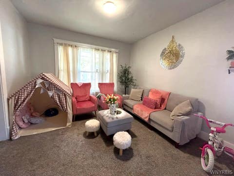 Tiny photo for 39 Frankfort Avenue, Buffalo, NY 14211 (MLS # B1701180)