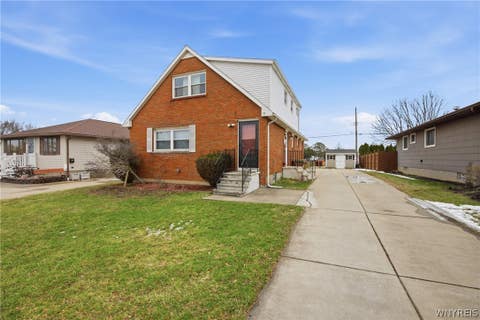 Multifamily For Sale - 75 Theresa Drive<br/> Cheektowaga, NY 14227