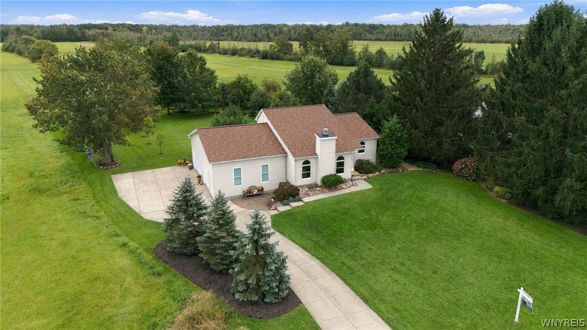 6289 Aiken Road