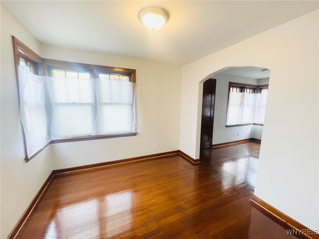 1176 Tonawanda Street