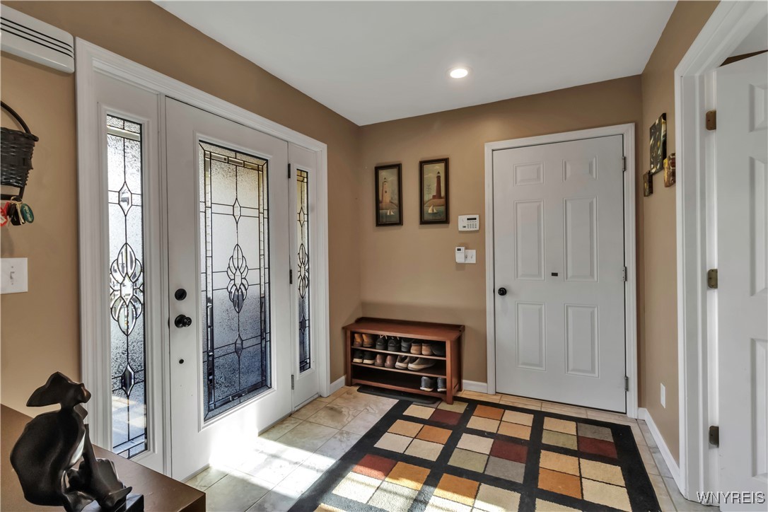 1351 Girdle Road, Elma, New York image 4