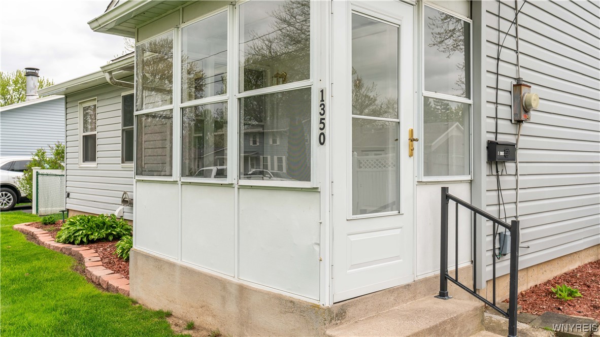 1350 Caravelle Drive, Niagara Falls, New York image 3