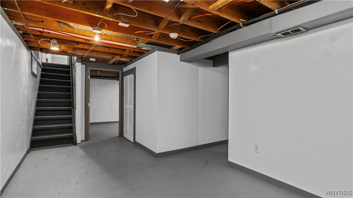 1350 Caravelle Drive, Niagara Falls, New York image 16