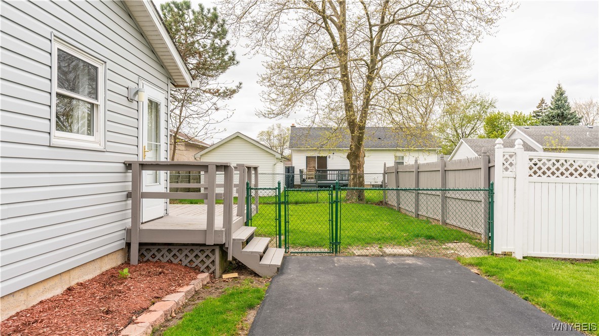 1350 Caravelle Drive, Niagara Falls, New York image 25