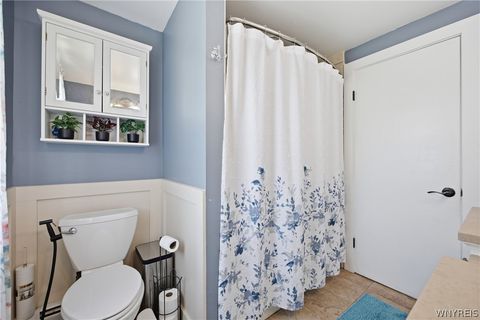 Tiny photo for 1878 Bedell Road, Grand Island, NY 14072 (MLS # B1684787)