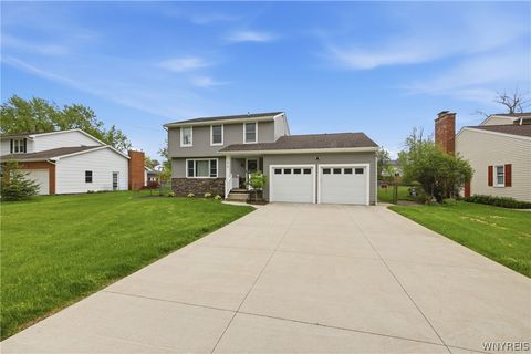 Tiny photo for 1878 Bedell Road, Grand Island, NY 14072 (MLS # B1684787)