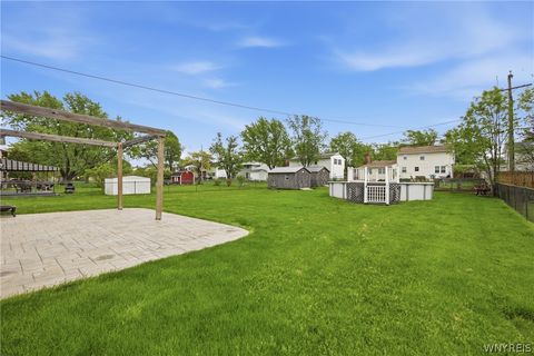 Tiny photo for 1878 Bedell Road, Grand Island, NY 14072 (MLS # B1684787)
