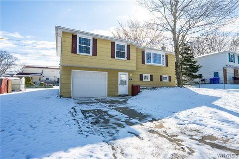 Photo of 77 Roosevelt Avenue, West Seneca, NY 14224 (MLS # B1666535)