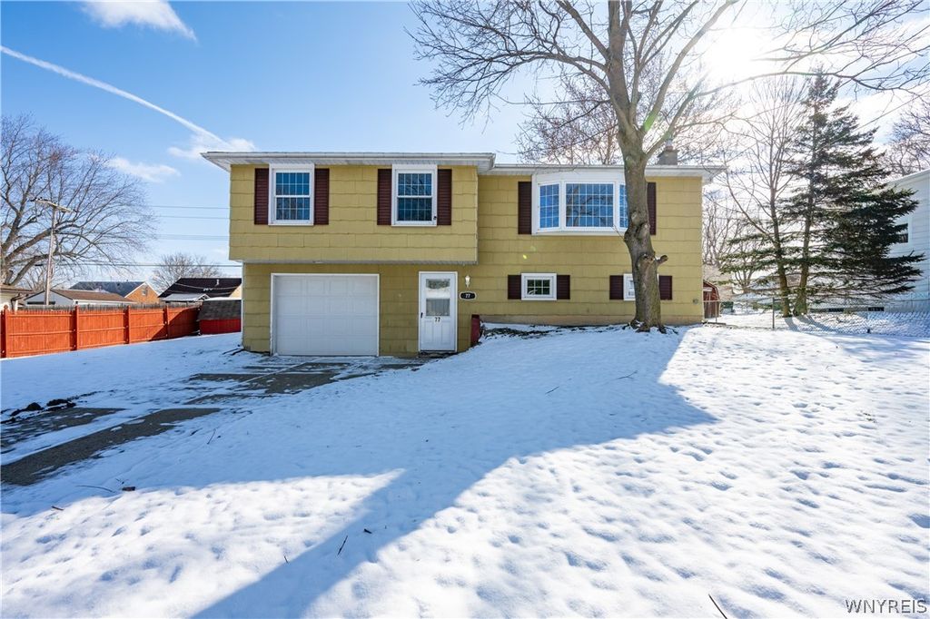 Photo of 77 Roosevelt Avenue, West Seneca, NY 14224 (MLS # B1666535)