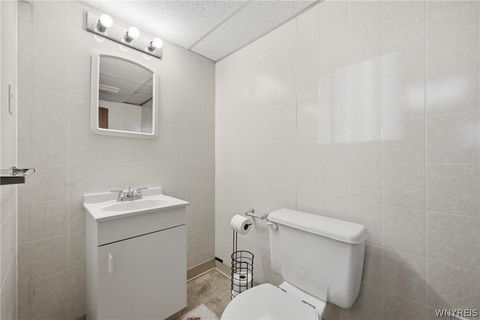 Tiny photo for 2702 Forest Avenue, Niagara Falls, NY 14301 (MLS # B1684769)