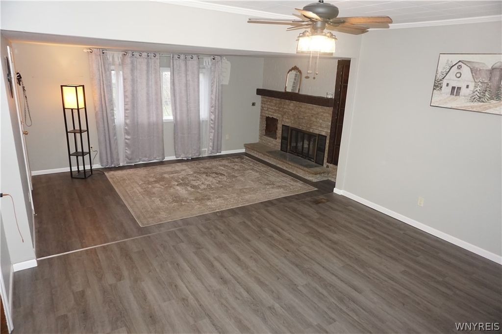 Photo of 23 Starcrest Drive #21, Cheektowaga, NY 14225 (MLS # B1668140)