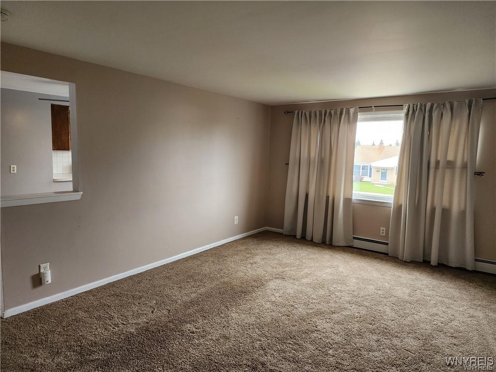 30 Lloyd Drive, Cheektowaga, New York image 22