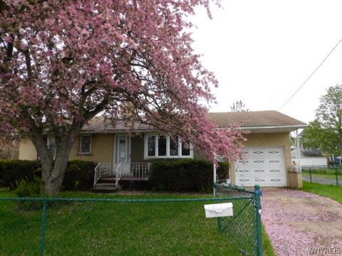 Homes For Sale - 306 24th Street<br/> Niagara Falls, NY 14303