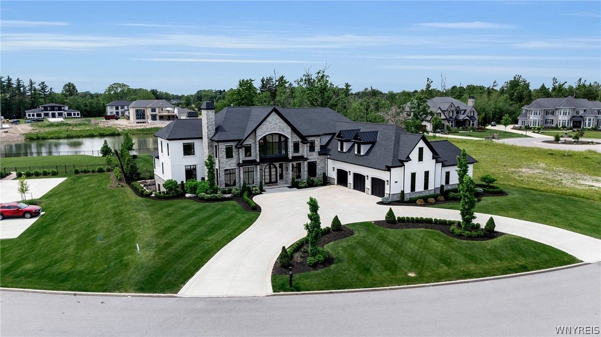 5534 Herons Glen
