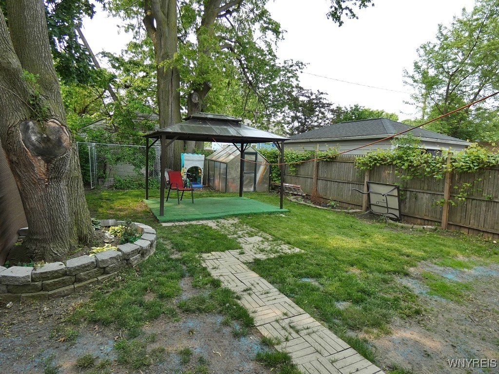 1862 Kenmore Avenue, Buffalo, New York image 24