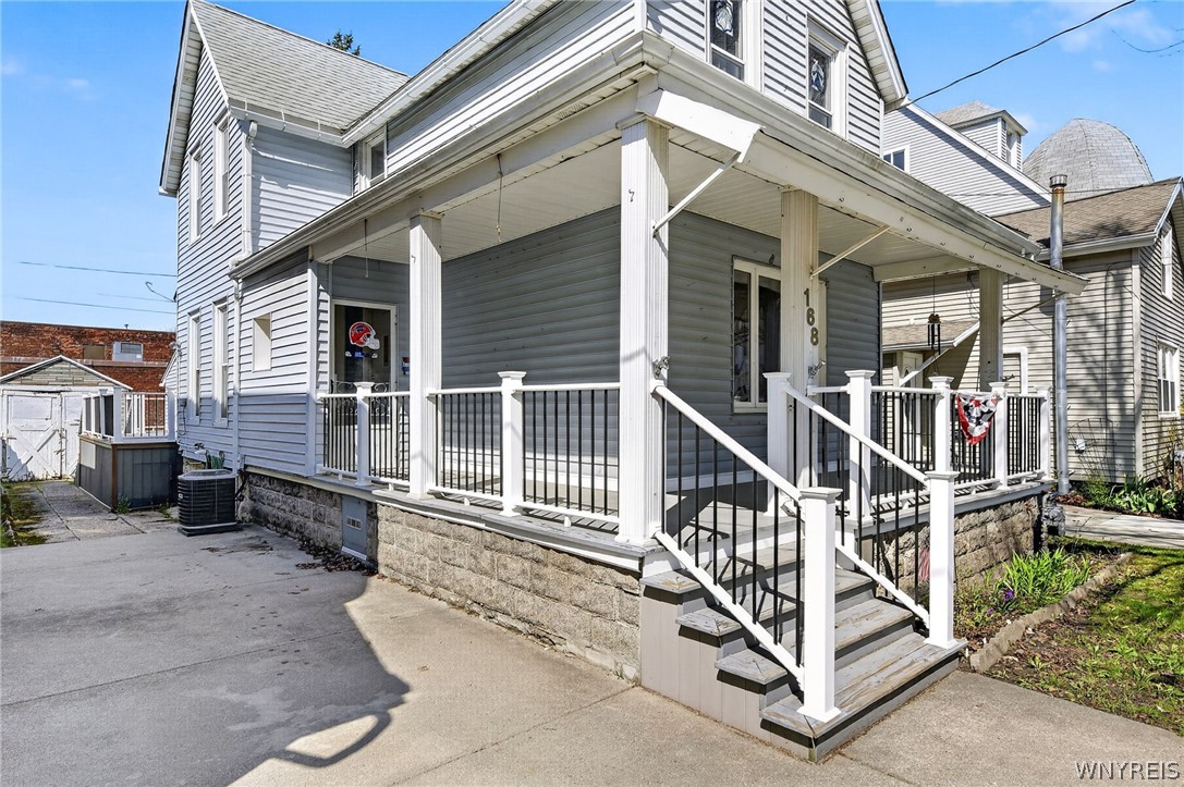 168 Dearborn Street