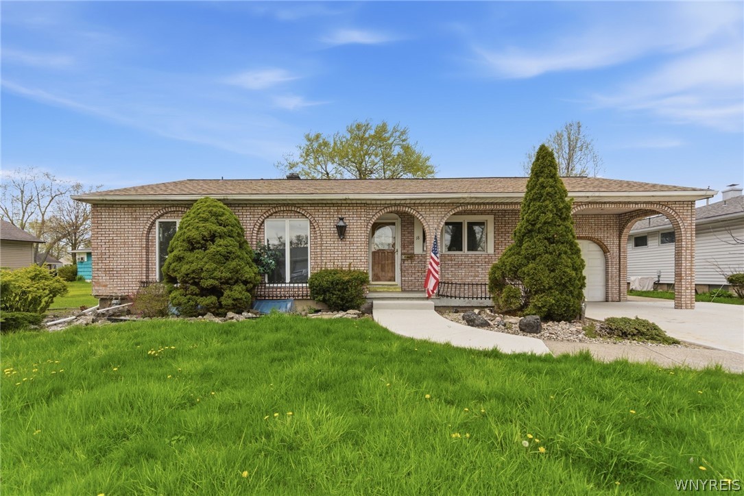 Photo 1 of 50 — 18 Idlewood Drive, Tonawanda, NY 14150