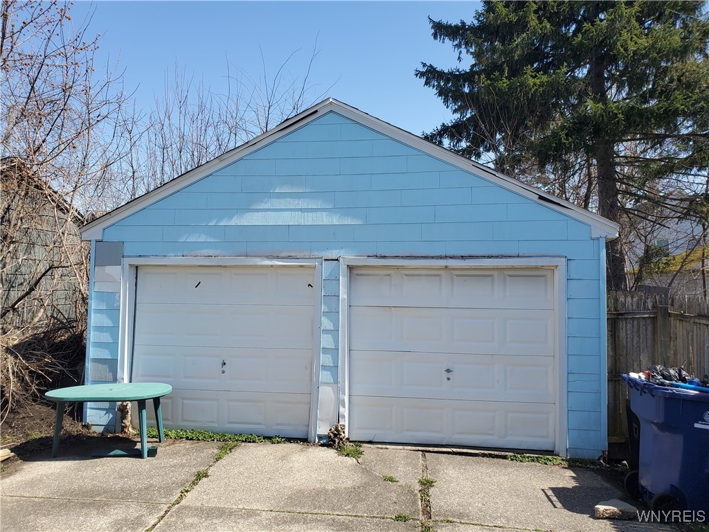 71 Poplar Avenue, Buffalo, New York image 3