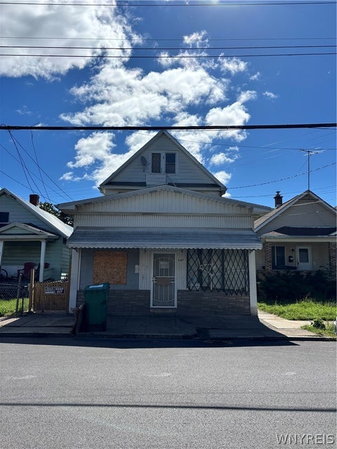 Apartment For Rent - 547 19th Street<br/> Niagara County, Niagara Falls, NY 14301