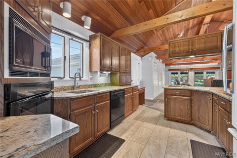 Tiny photo for 16 Pearce Drive, Amherst, NY 14226 (MLS # B1710886)