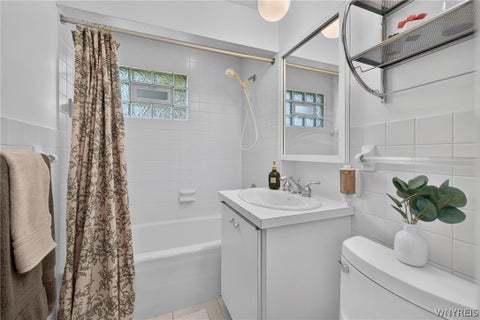 Tiny photo for 16 Pearce Drive, Amherst, NY 14226 (MLS # B1710886)