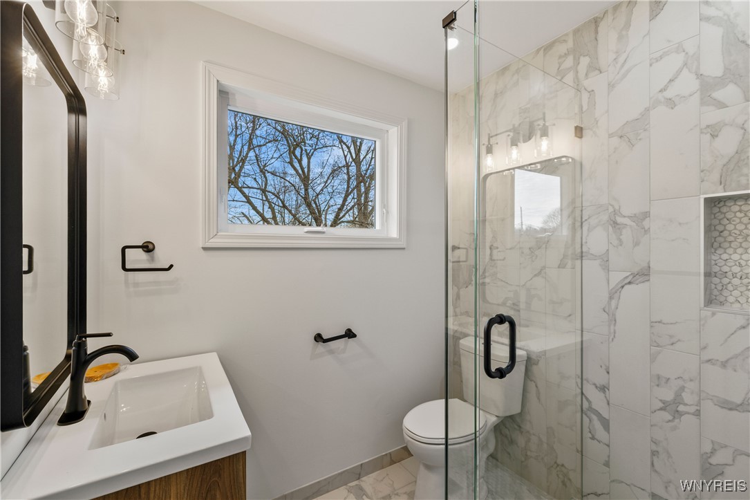 4387 Barton Road, Clarence, New York image 24