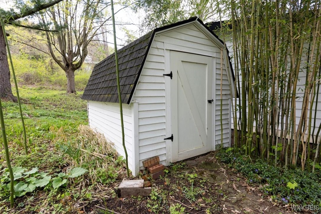1084 Ridge Road, Lewiston, New York image 27