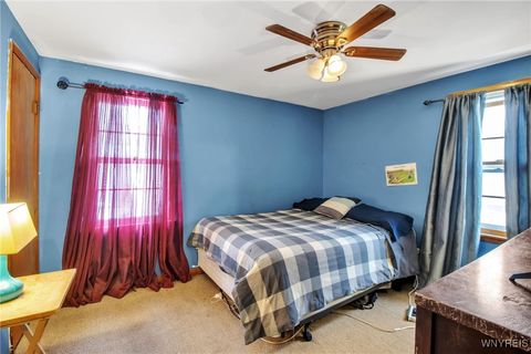 Tiny photo for 281 W Hazeltine Avenue, Tonawanda, NY 14217 (MLS # B1655001)