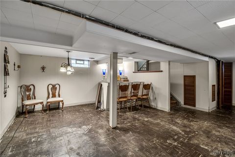 Tiny photo for 281 W Hazeltine Avenue, Tonawanda, NY 14217 (MLS # B1655001)