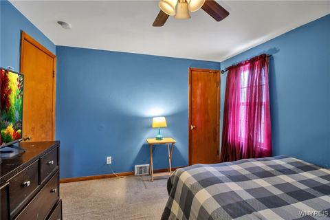 Tiny photo for 281 W Hazeltine Avenue, Tonawanda, NY 14217 (MLS # B1655001)