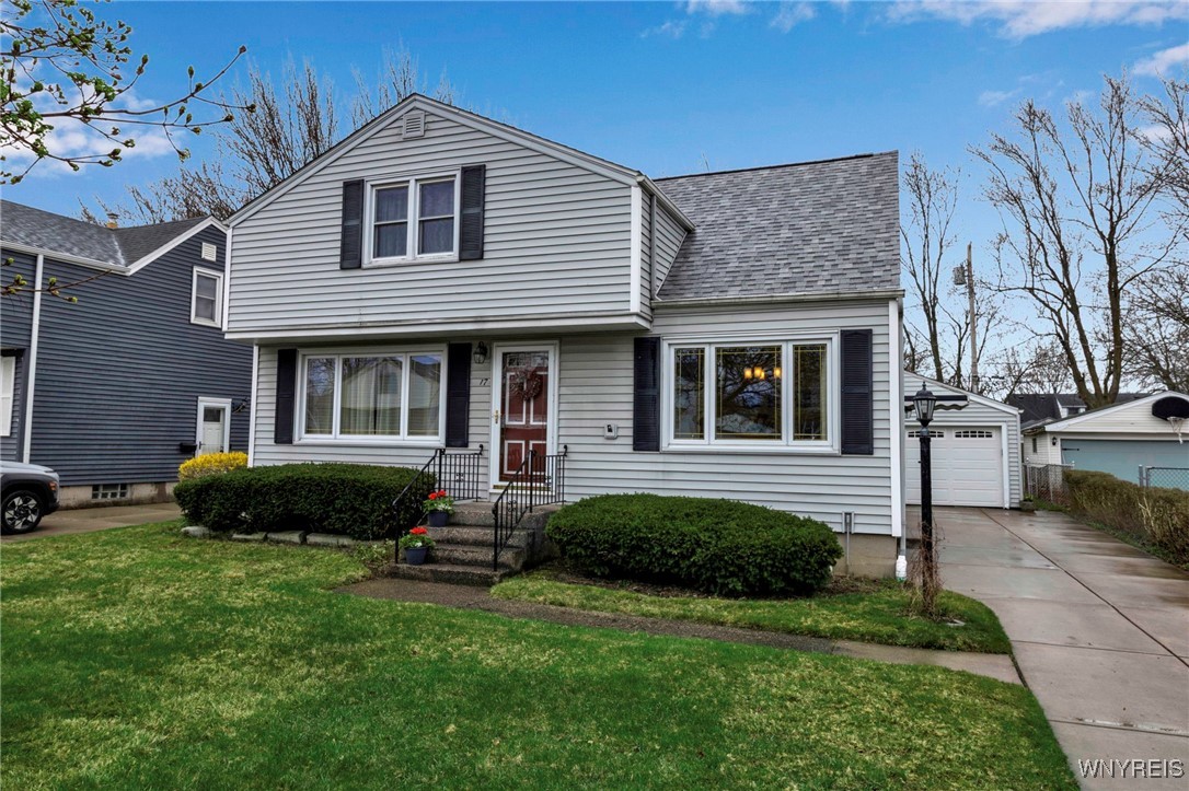 17 Princess Drive, Cheektowaga, New York image 1
