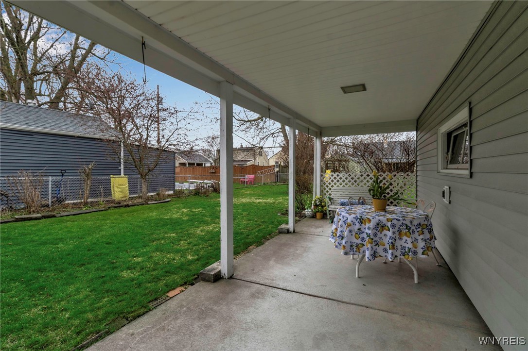 17 Princess Drive, Cheektowaga, New York image 33