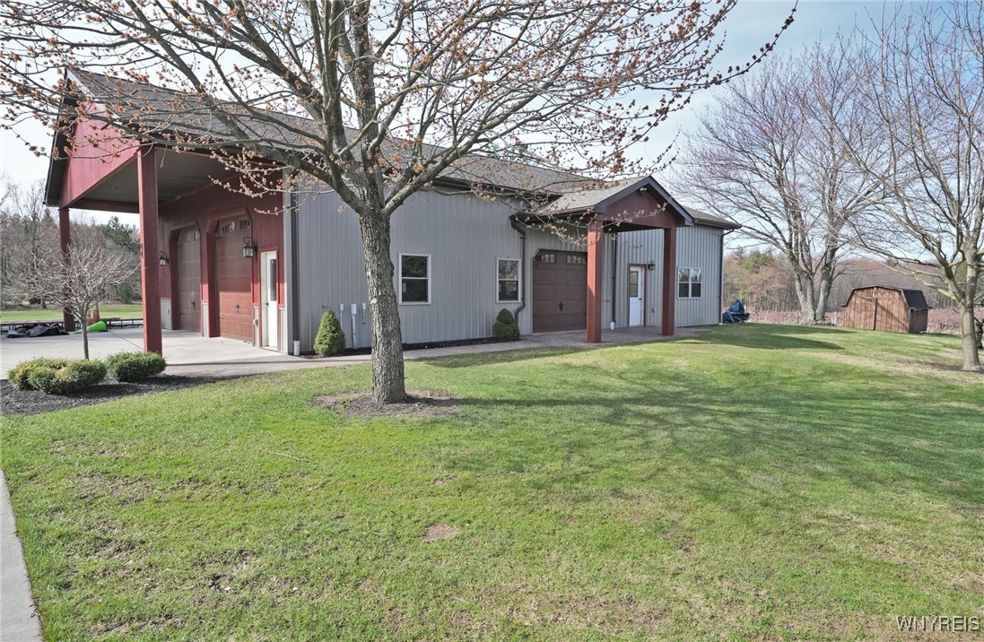 8998 Sandrock Road, Eden, New York image 33